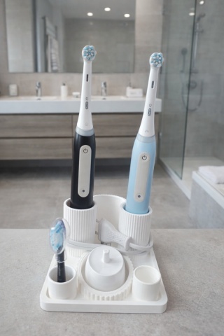 Stojak do szczoteczek elektrycznych uniwersalny